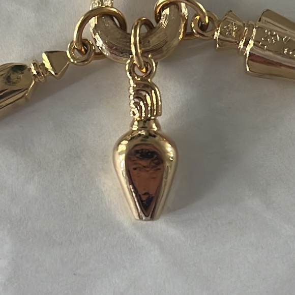 Givenchy Vintage Parfums Pendant - Picture 3 of 5